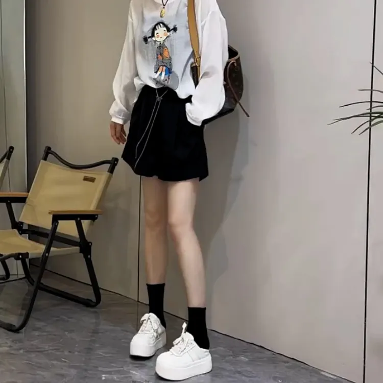 松紧高腰系带褶皱休闲裤2025夏季新款宽松显瘦百搭减龄通勤短裤女