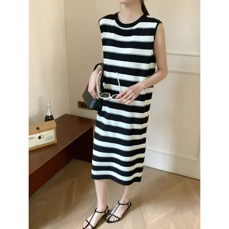 慵懒风条纹无袖连衣裙女夏季新款小个子温柔风时尚宽松背心裙