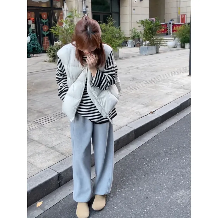 流行一整套2025秋季新款慵懒风宽松休闲条纹上衣马甲裤子三件套