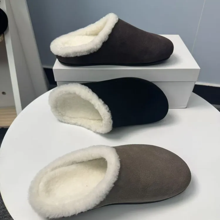 复古港风休闲风纯色包头拖2025平底加厚毛拖保暖加绒厚底毛毛鞋