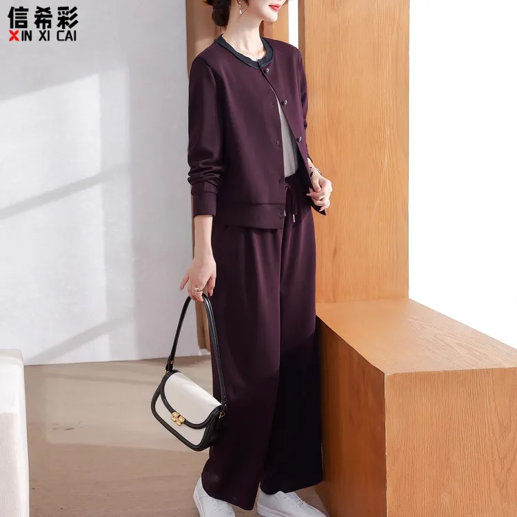 2025新款妈妈秋装两件套洋气高级感休闲套装中老年女装运动服外套