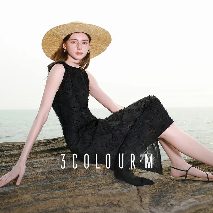 三彩2025夏季新款无袖圆领背心裙A字裙剪花连衣裙长裙小黑裙女M