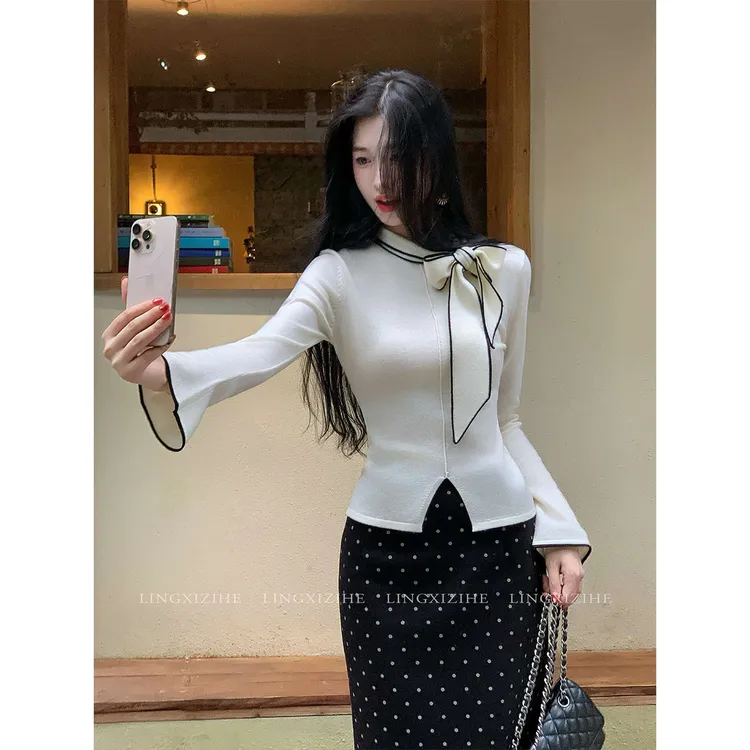 凌茜恣禾蝶梦法式蝴蝶结系带内搭上衣女秋冬装短款长袖打底衫