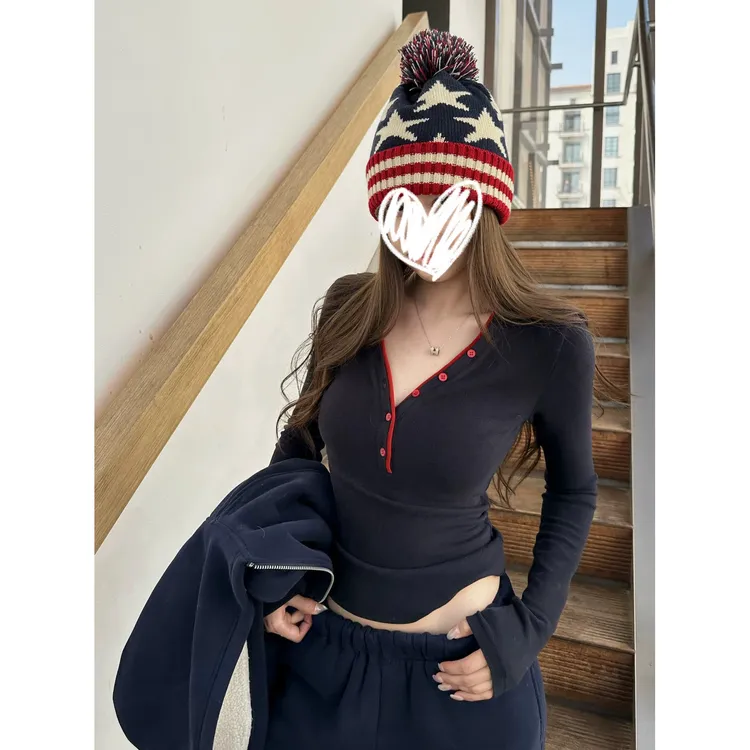 梦优莱韩系气质高级感纽扣设计内搭长袖T恤女秋冬打底衫显瘦上衣