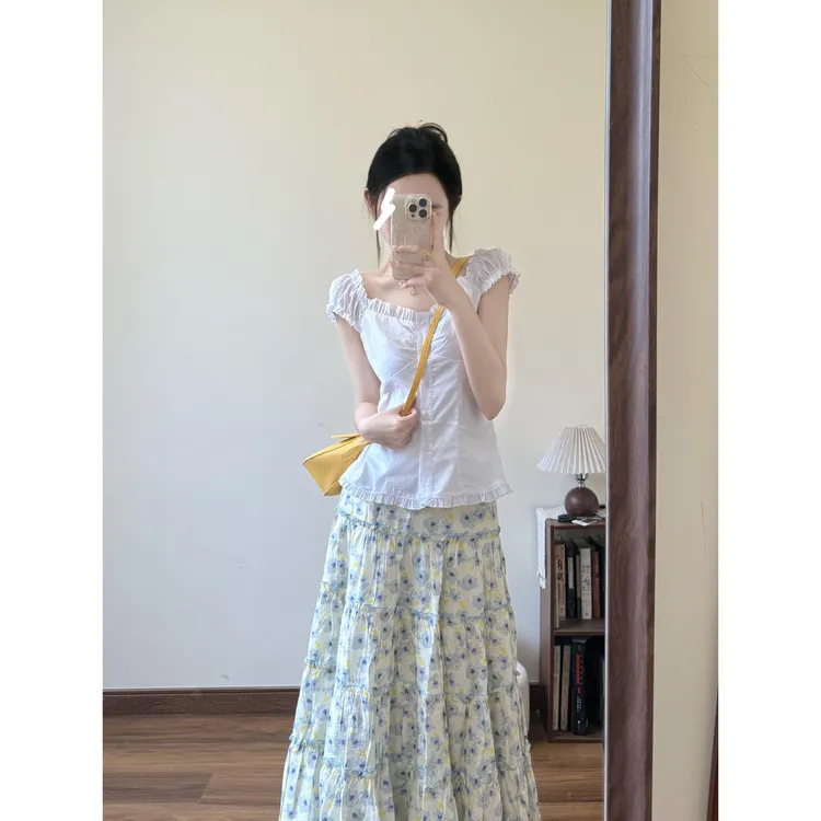 甜美泡泡袖木耳边修身短袖衬衫女夏季新款时尚百搭碎花长裙两件套