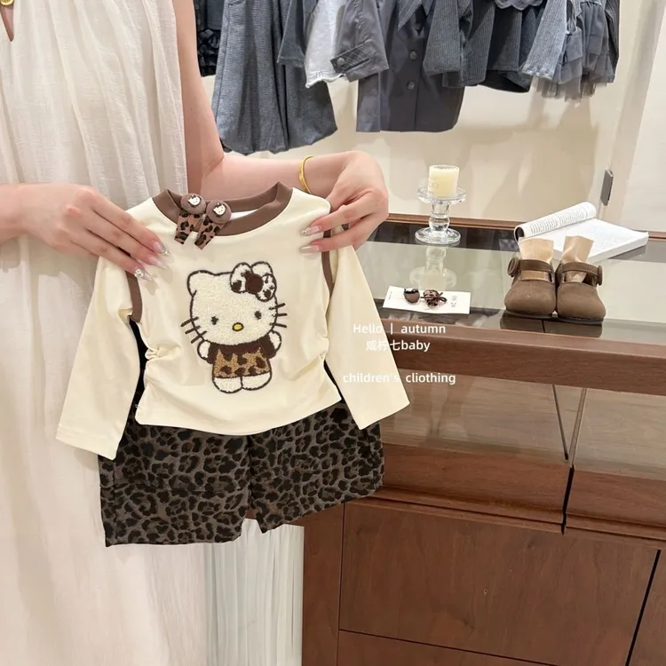 女童套装秋季新款豹纹卡通儿童洋气长袖T恤阔腿裤两件套休闲套装