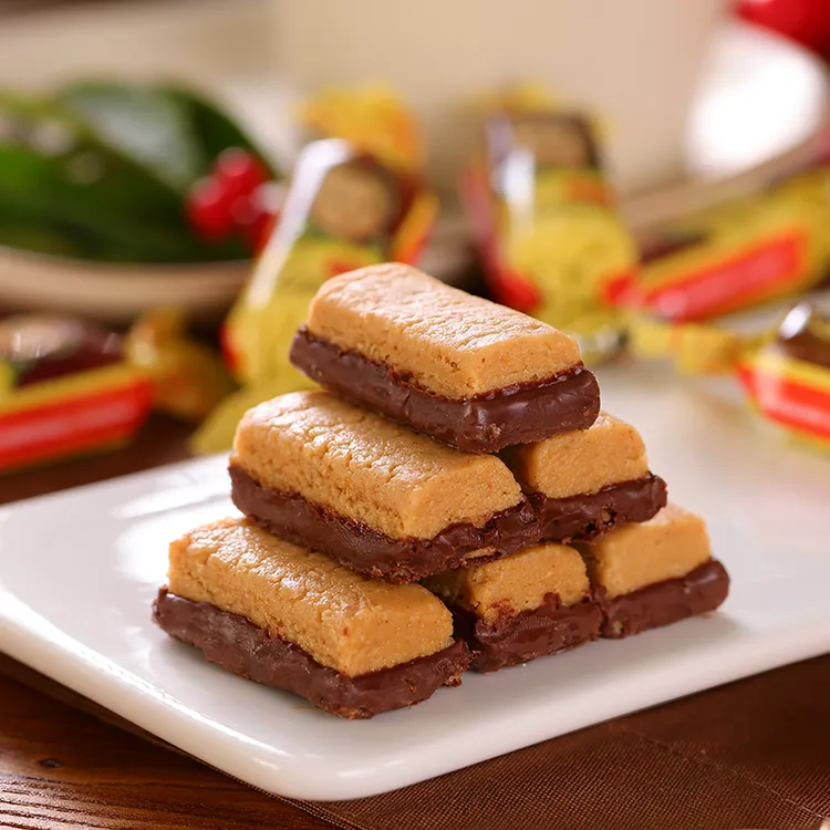 俄罗斯爱莲巧花生芝麻酥糖休闲解馋浓香办公室零食糖果500克/袋