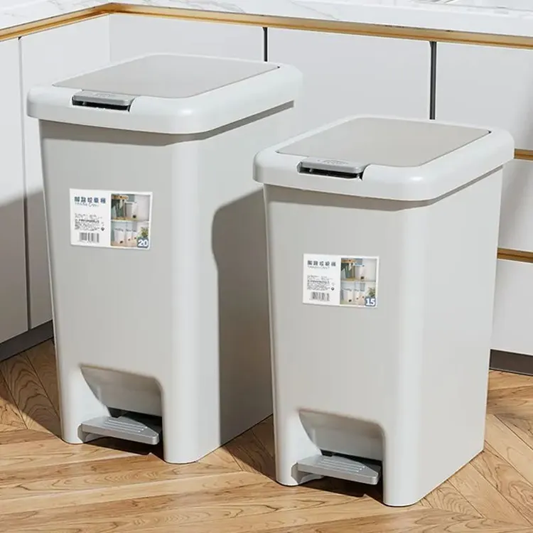 新疆西藏包邮厨房垃圾桶脚踩式带盖家用2024新款脚踏大容量卫生间