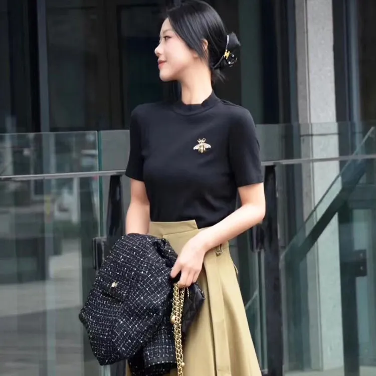 G商场同款2024夏季新品小蜜蜂圆领修身刺绣针织衫短袖T恤上衣