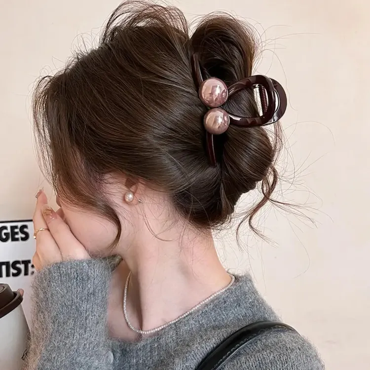 复古咖色珠珠2025年新款后脑勺盘发大号鲨鱼夹发夹后脑勺抓夹