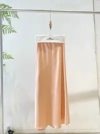 鑫燃KIKI 时尚高级感显瘦醋酸半身裙 668 ZHT