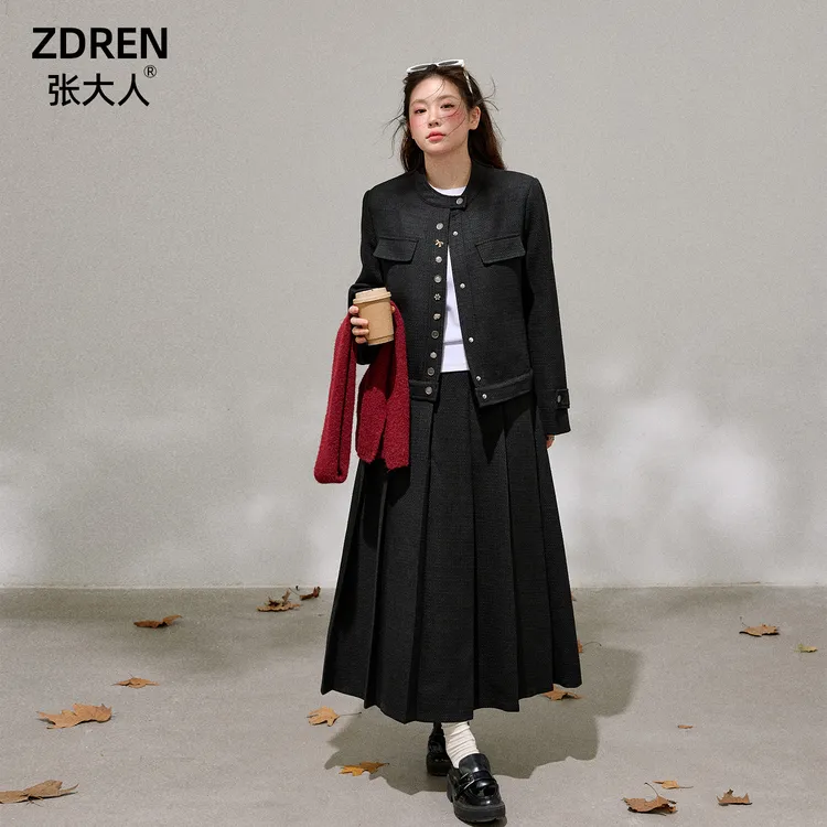 张大人【冷欲都市】大码女装微胖妹妹智感挺括立领夹克百褶裙套装