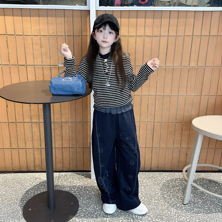 女童春秋款套装2025新款儿童洋气休闲条纹上衣秋装潮女大童两件套