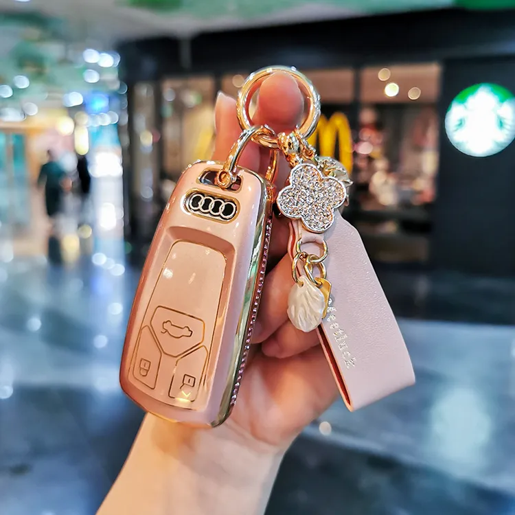 2025款奥迪a4钥匙套q3a6la3a8q7车钥匙套扣高档a8/q4/q6/q8包ttrs