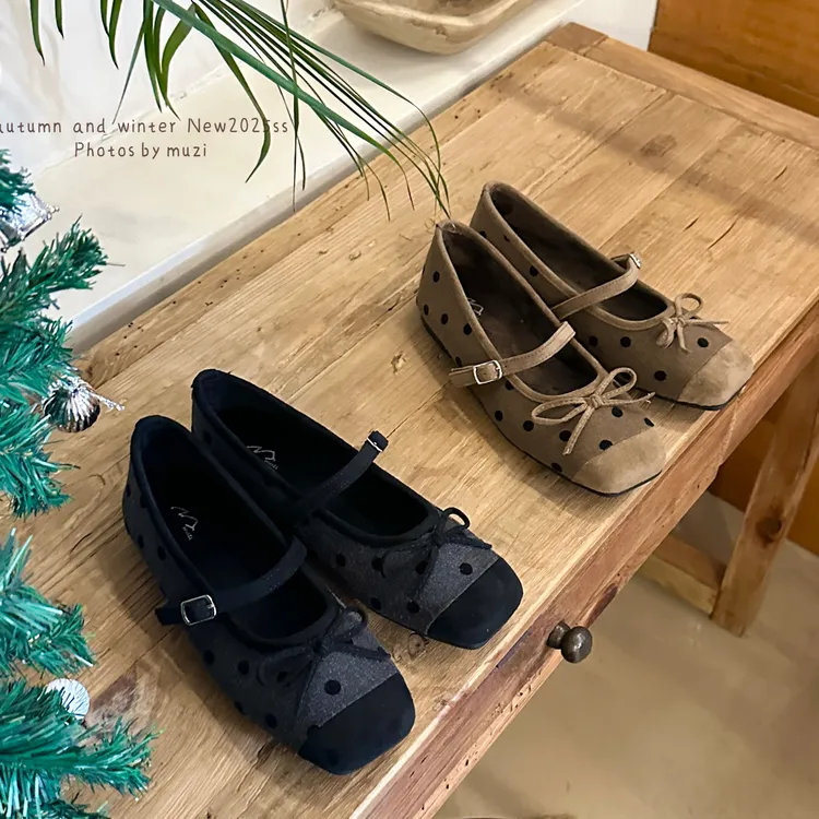 韩女最爱波点蝴蝶结复古舞蹈鞋玛丽珍鞋 ～时尚减龄软底加绒方头