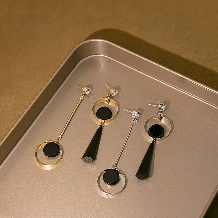 铜合金陶瓷耳饰 轻奢长款流苏耳钉黑色几何锥形镂空圆气质时尚