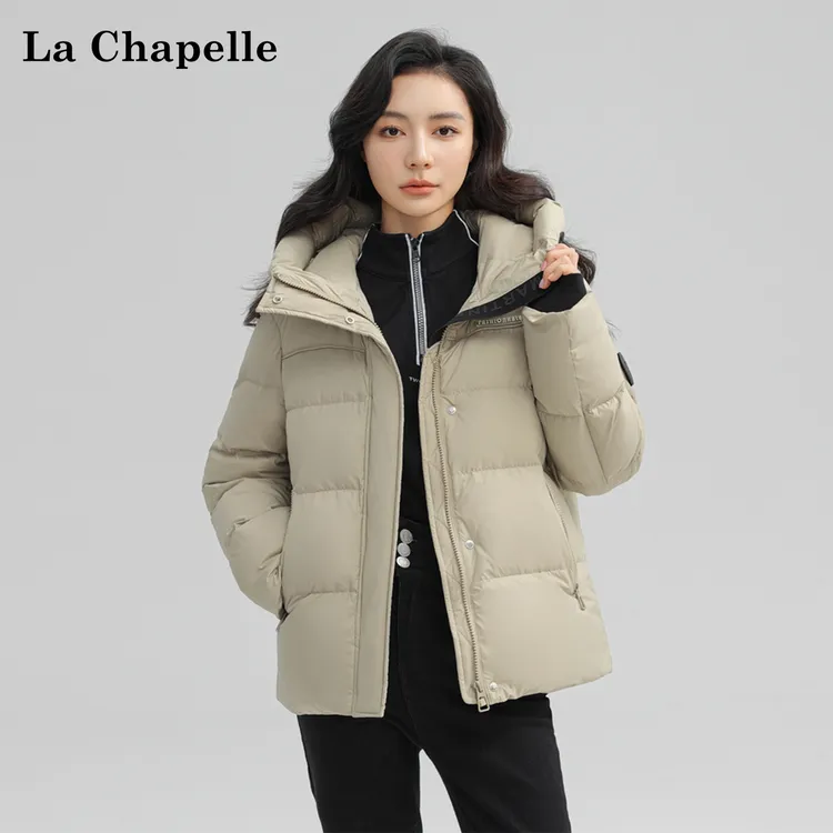 拉夏贝尔连帽袖子圆标短款羽绒服女休闲简约百搭显瘦小个子外套冬