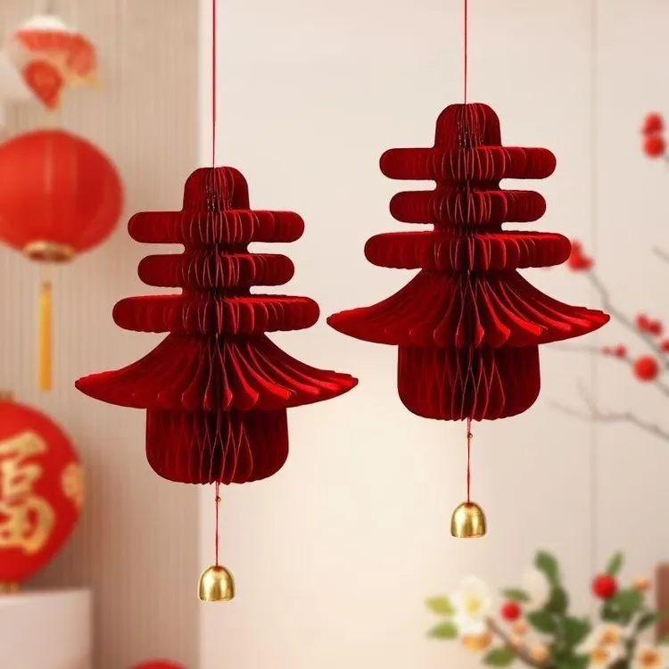 2026年装饰品立体春字灯笼挂饰蜂窝马年元旦氛围场景布置小挂件TJ