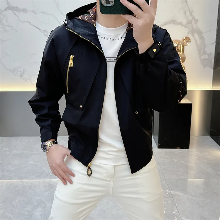 2025秋季新款欧货时尚网红印花潮流修身帅气连帽休闲夹克外套男潮