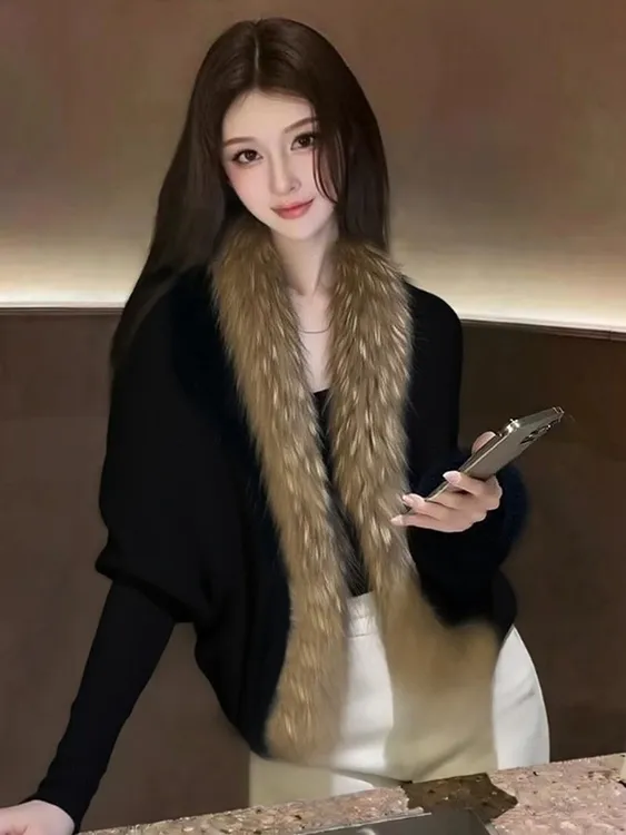 2026新款冬季独特超好看上衣气质高级感巨好看名媛厚款黑色外套女