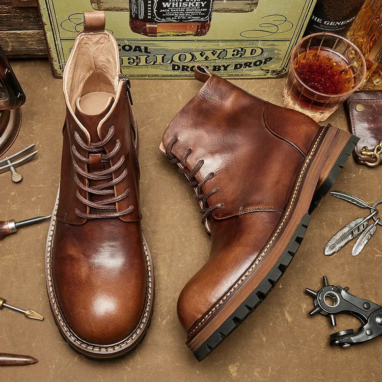 Three秋冬时尚马丁靴潮男时尚工装靴皮靴复古军靴增休闲增高E356