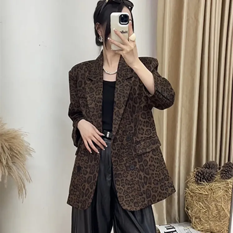 高级感豹纹西装外套女中长款秋季新款赫本风长袖时尚休闲西服上衣