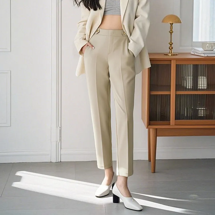 晚白【新品】2025直筒裤女24092427