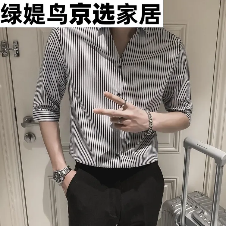 高级感衬衫男七分袖韩版潮流修身发型师衬衣条纹痞帅V领薄款短袖7