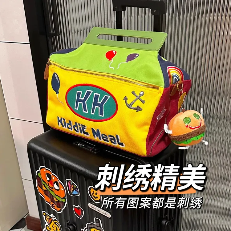 海绵宝宝系列2025新款大容量手提斜挎旅行包学生拉杆行李包收纳袋