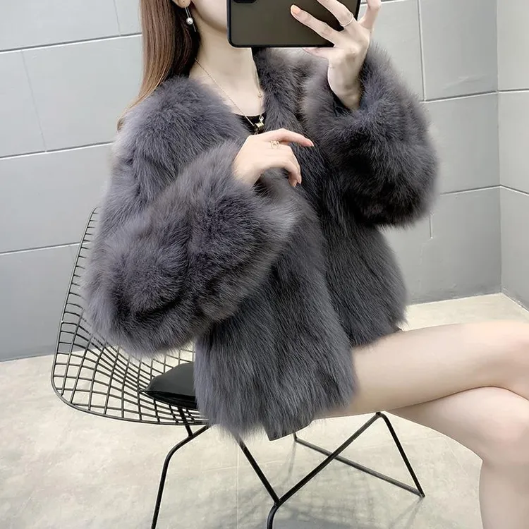2025时尚百搭好看保暖新款秋冬外套女短款年轻毛毛大衣女加厚显瘦