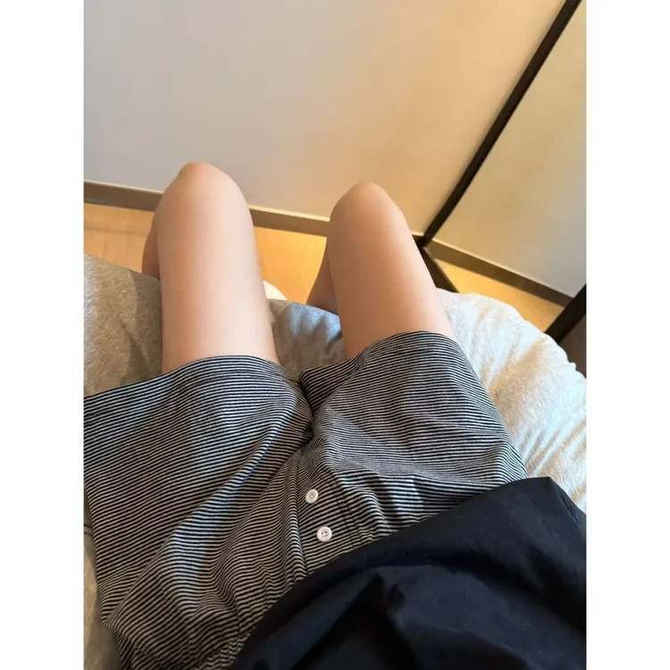 CHENWANFAN条纹夏季新款短裤显瘦显腿长条纹三粒扣纯棉短裤027