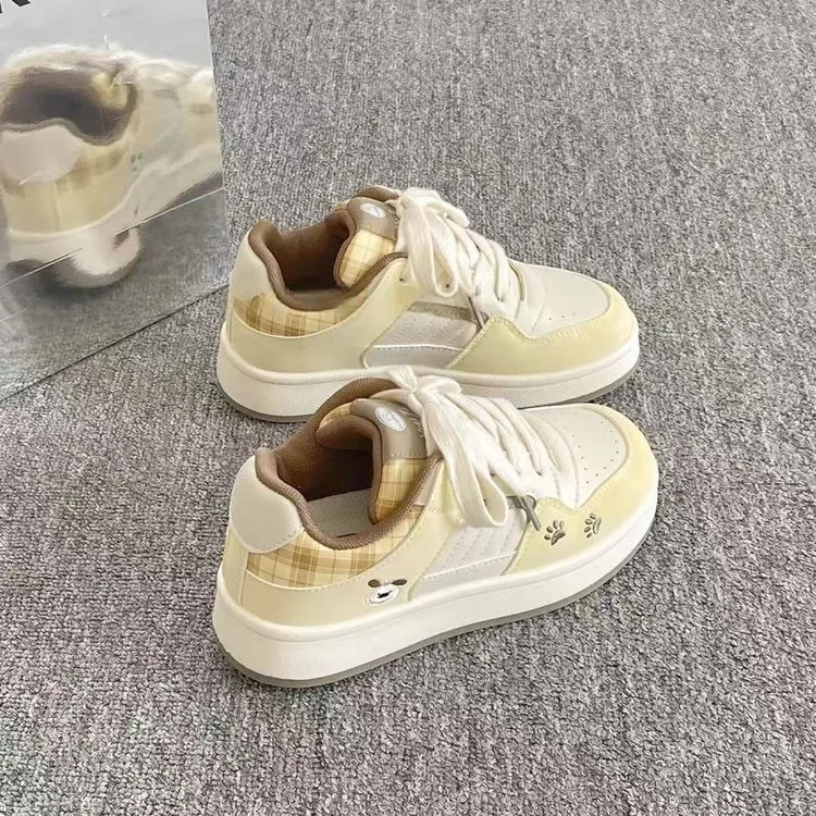 厚底小白鞋子女款爆款2025新款春秋面包夏季女芭蕾风魔术贴女鞋