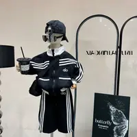 【现货】2025秋冬款拼接加绒卫衣裤子套装韩版男童洋气宝宝D66310
