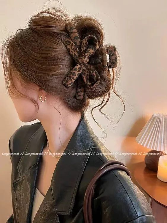 豹纹蝴蝶结抓夹女高级感大号鲨鱼夹2025新款秋冬后脑勺盘发夹发饰