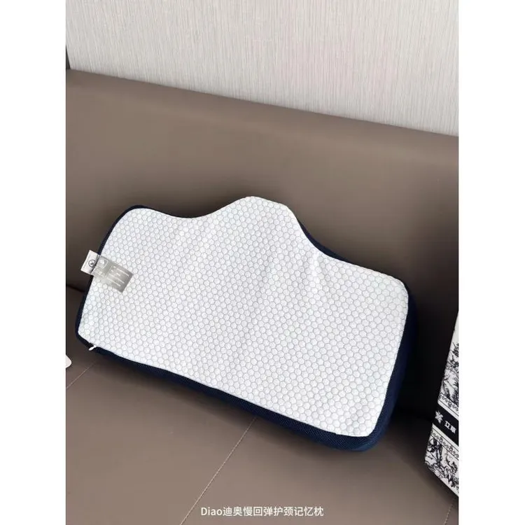 Diao迪奥慢回弹护颈记忆枕