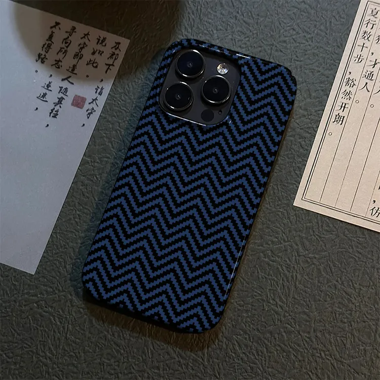 暗蓝波纹适用苹果17pro手机壳iPhone16promax硬菲林15/14/13ins风