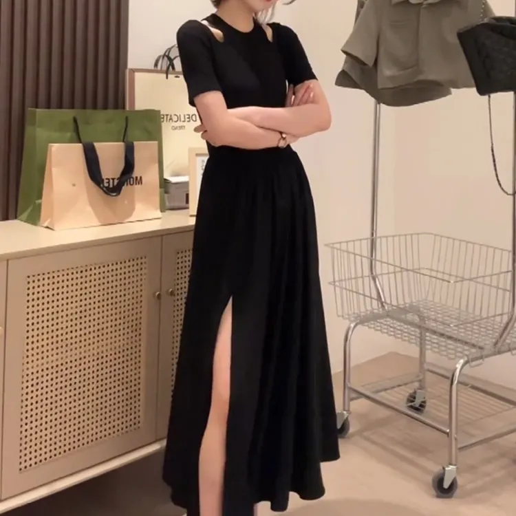 小个子黑色连衣裙2025新款今年流行爆款收腰显瘦修身长裙子女夏季