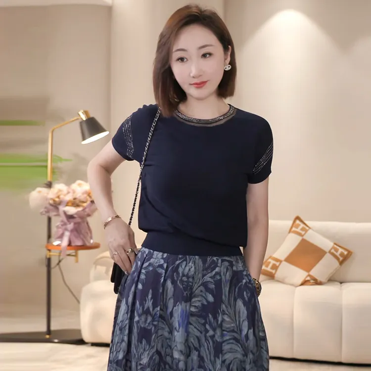 高级感轻奢优雅镶钻短袖针织衫女夏季时尚气质百搭显瘦圆领上衣潮