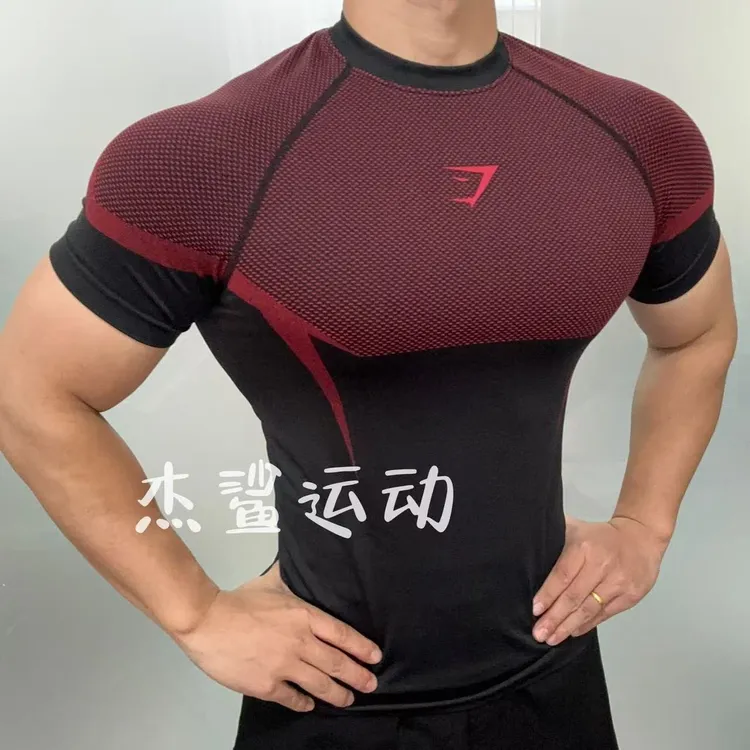独家牛货GYM鲨鱼 ONYX 5.0超级英雄无缝高弹立体标紧身速干短袖