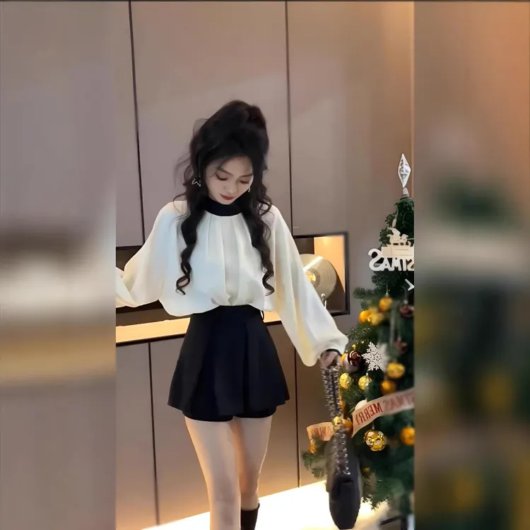 今年流行的炸街减龄洋气时尚套装小个子春装2025年新款雪纺衫短裙