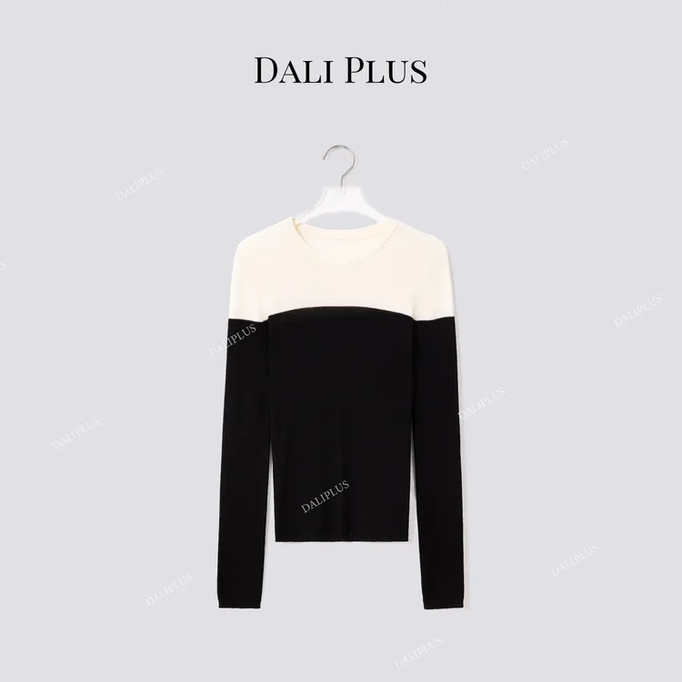 DALI PLUS“100绵羊毛黑白针织”针织毛衣-D5ST1473