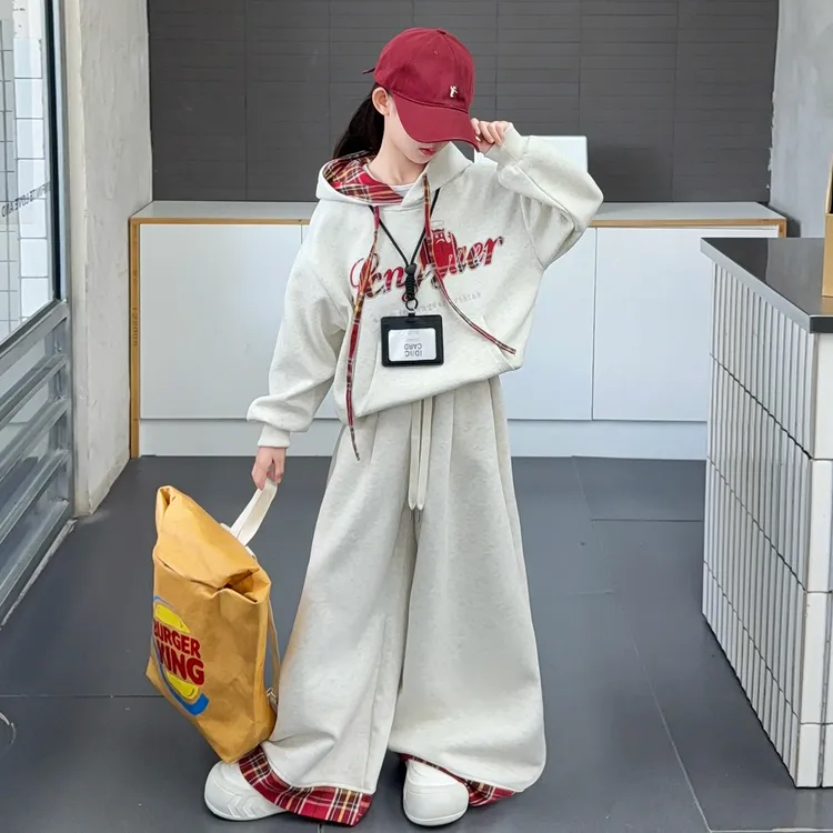 女童卫衣套装春秋款2025新款洋气女孩大童连帽上衣儿童运动两件套