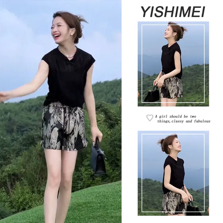 春季温柔系穿搭女2025新款韩版简约高级感上衣洋气印花短裙两件套