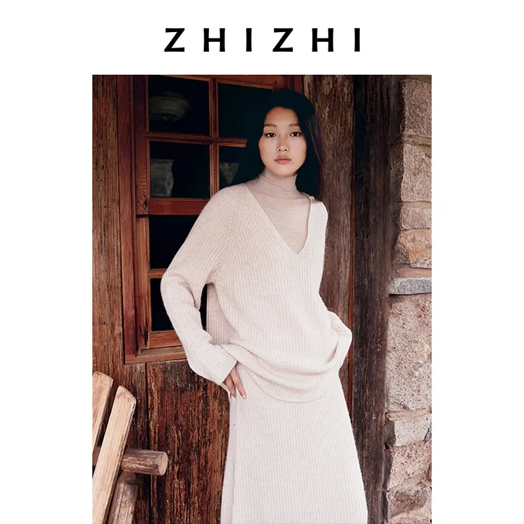 致知 瑶花 超细羊驼双元宝V领宽松毛衫25年秋季新款ZZ2EAKZN051