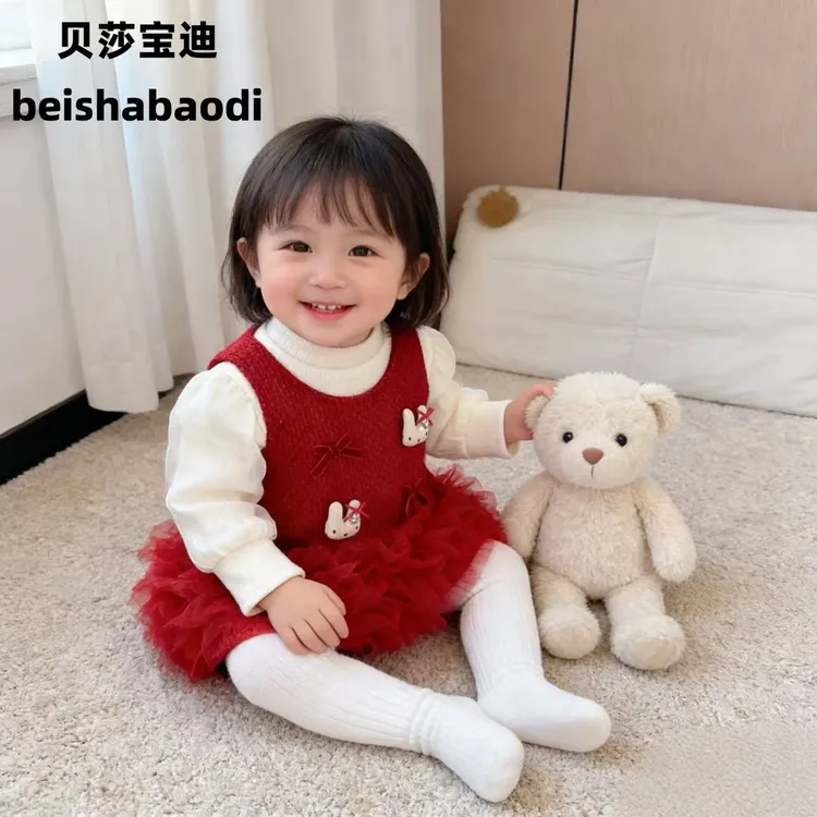 可爱婴幼儿女童红色兔头蛋糕连衣裙冬季洋气背心裙哈衣宝宝公主裙