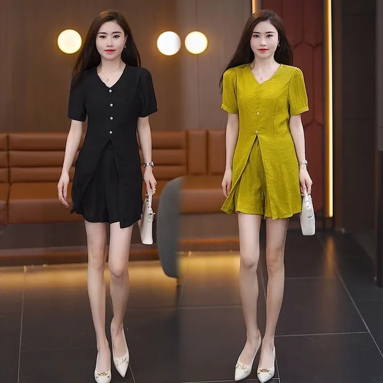 法式轻奢洋气两件套女遮肉显瘦领开叉衬衫上衣+高腰休闲百搭短裤