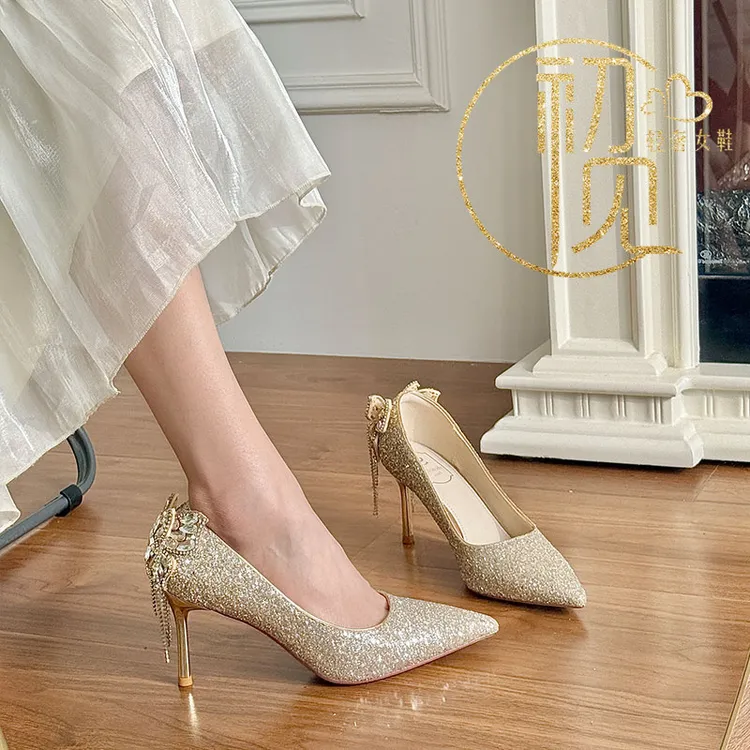 【富家千金感】后蝴蝶结链接亮片高跟鞋婚鞋2025新款百搭秀禾婚纱