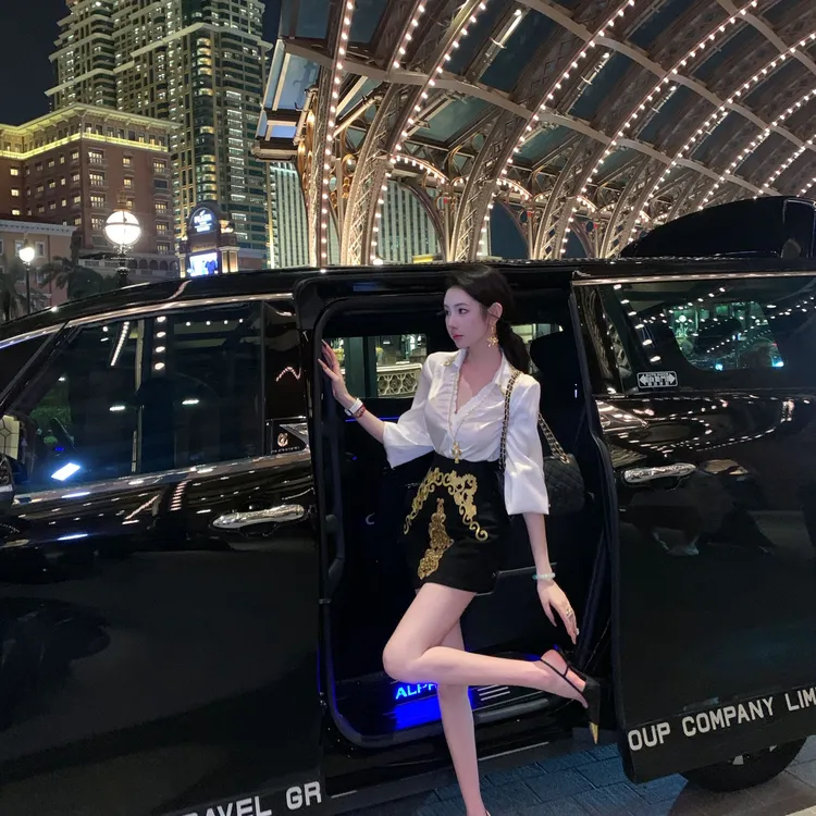 【雅乔定制】白金巴洛克贵气高档金色绣片A字半身短裙DYYK-24092018