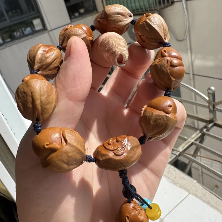 橄榄核核雕尺寸20梅林铁核手工文玩手串手持挂件精品核雕核质红润