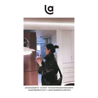 La La Begin"夜涩巴黎"仿皮美帅长风衣外套
